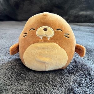Squishmallow Bruce 4”